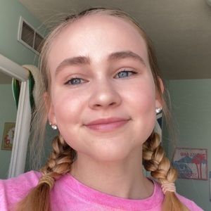 Meet your Posher, Gretchen